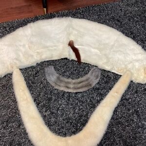 FUR ITEMS FOR CRAFTS ONLY !!!! 4 pieces on rabbit shawl needs TLC
